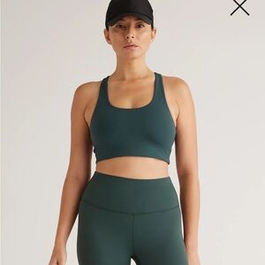 Quince sports bra